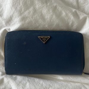 PRADA Wallet / Clutch